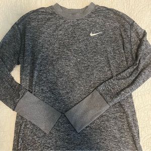 Nike Element running top